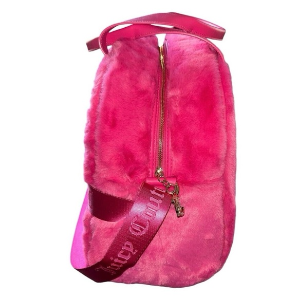 Juicy Couture Los Angeles NWT Juicy Hot Pink Faux Fur Weekend Travel Bag (P064) - Picture 4 of 12